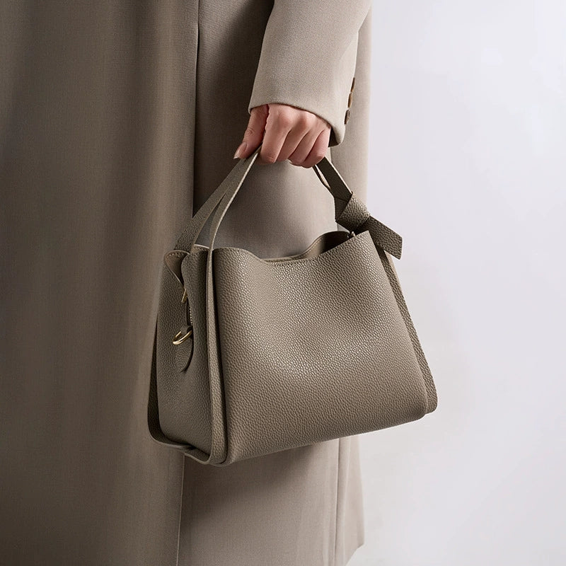 129 Large-capacity single-shoulder bag