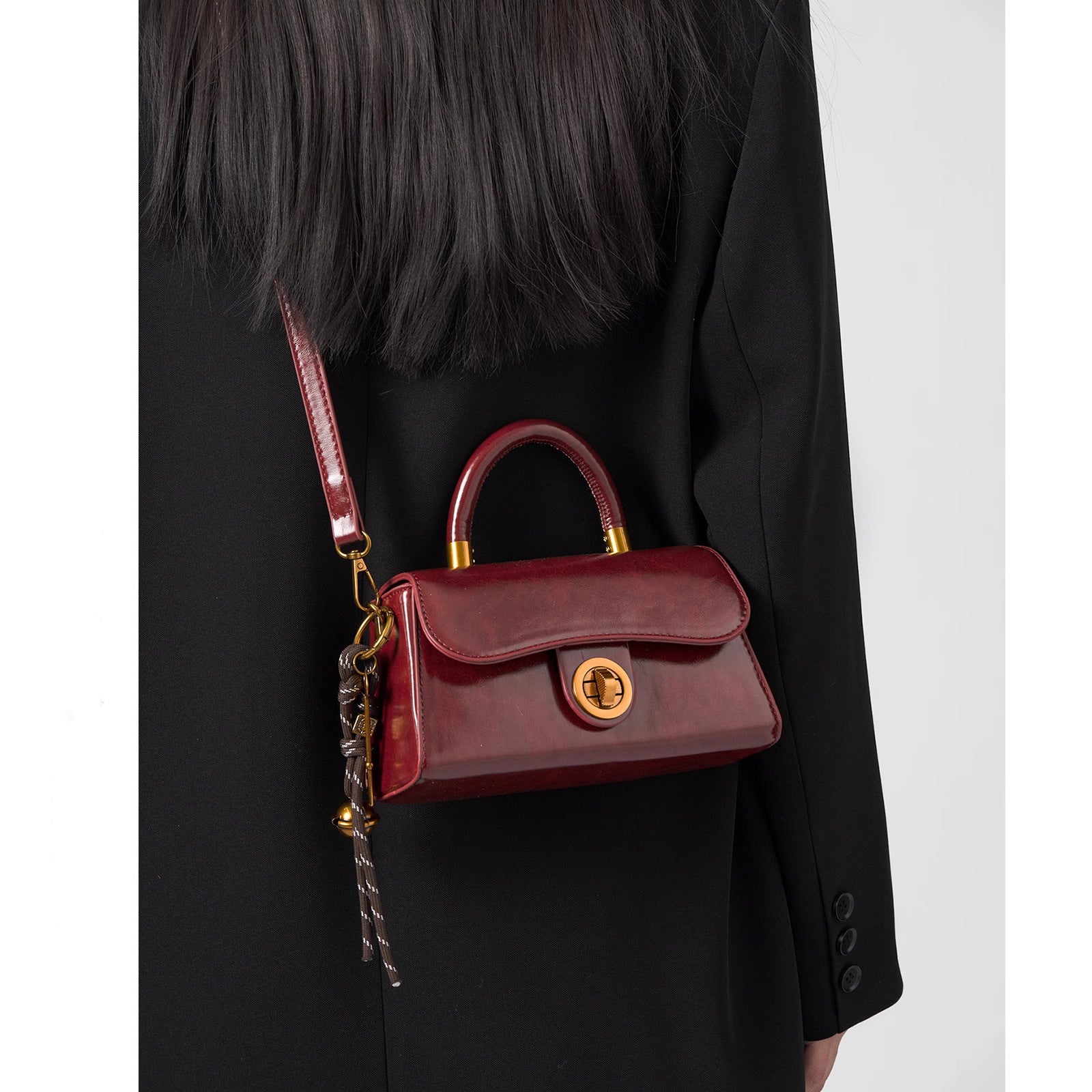 139New handbag