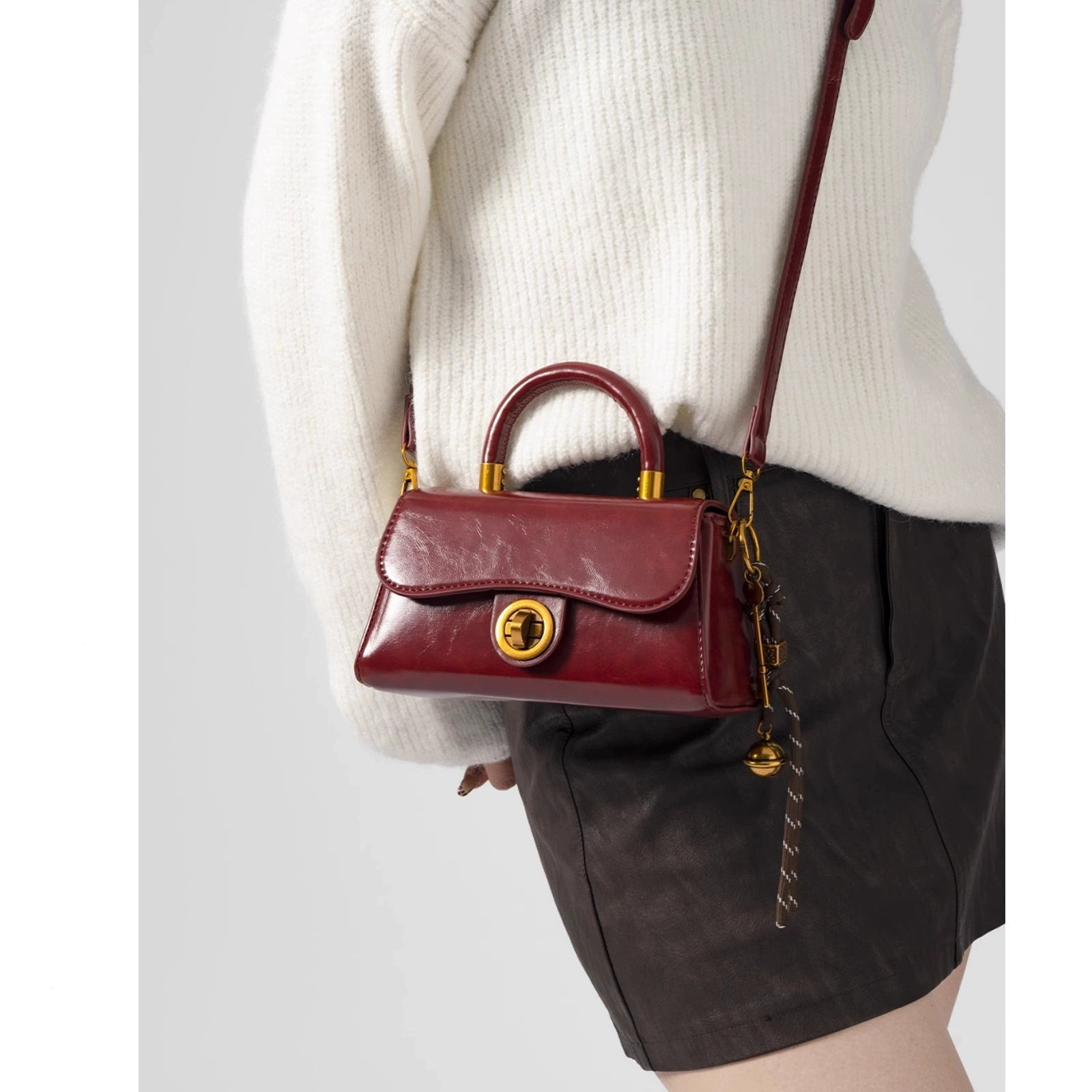 139New handbag
