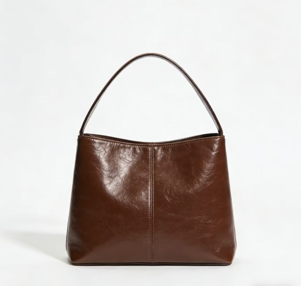 Popular shoulder bags and handbags